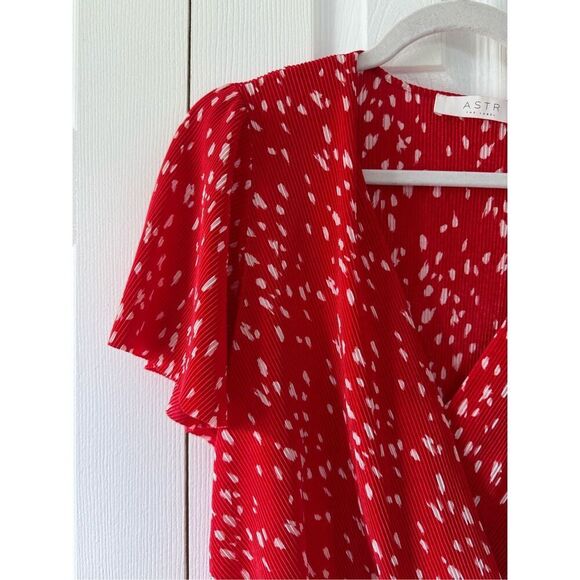 ASTR Short Sleeve Crop Blouse Top Size M - Picture 2 of 5